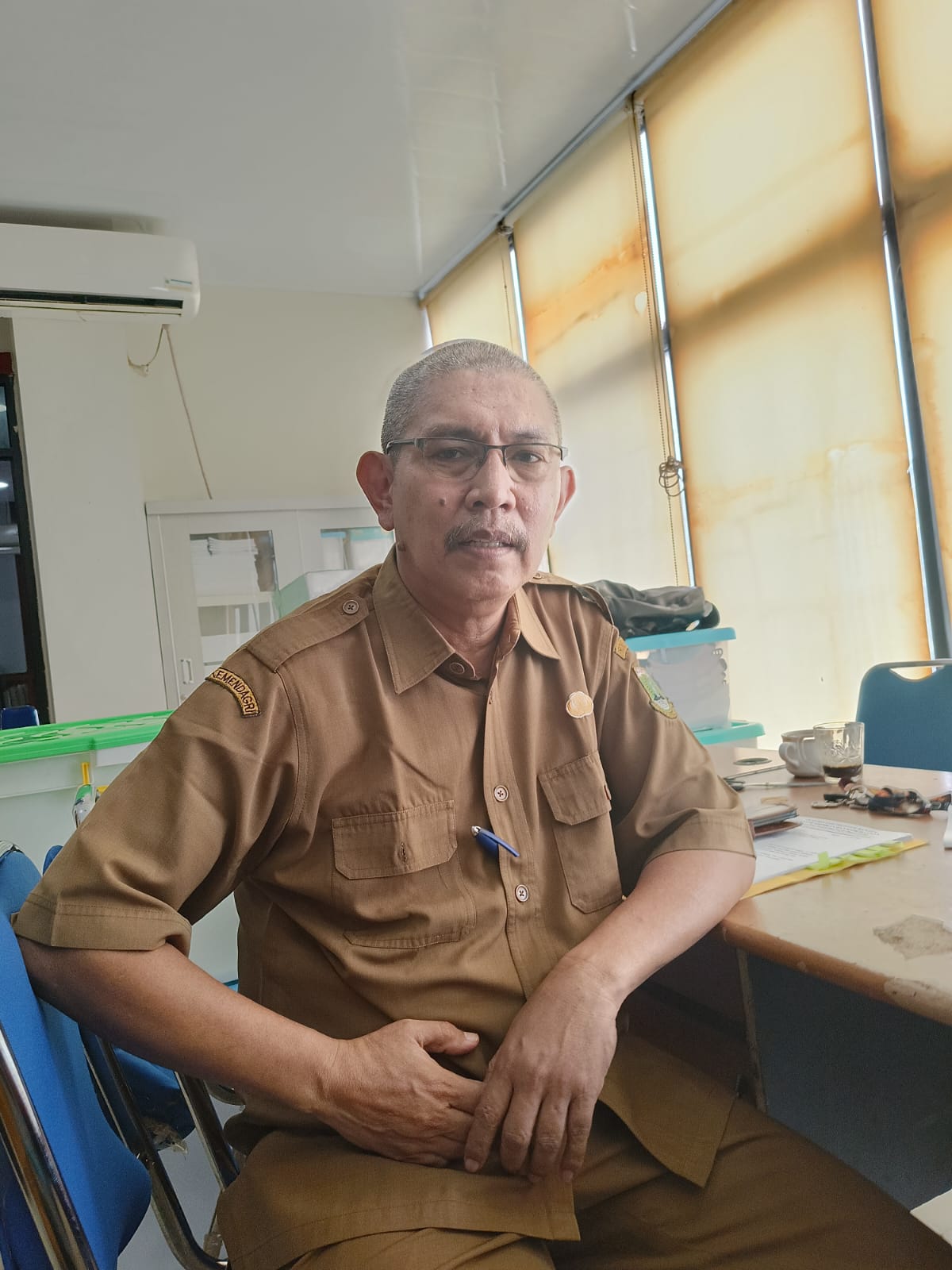 Adang Abdurahman, Plt Kabid SMA Dindikbud Banten